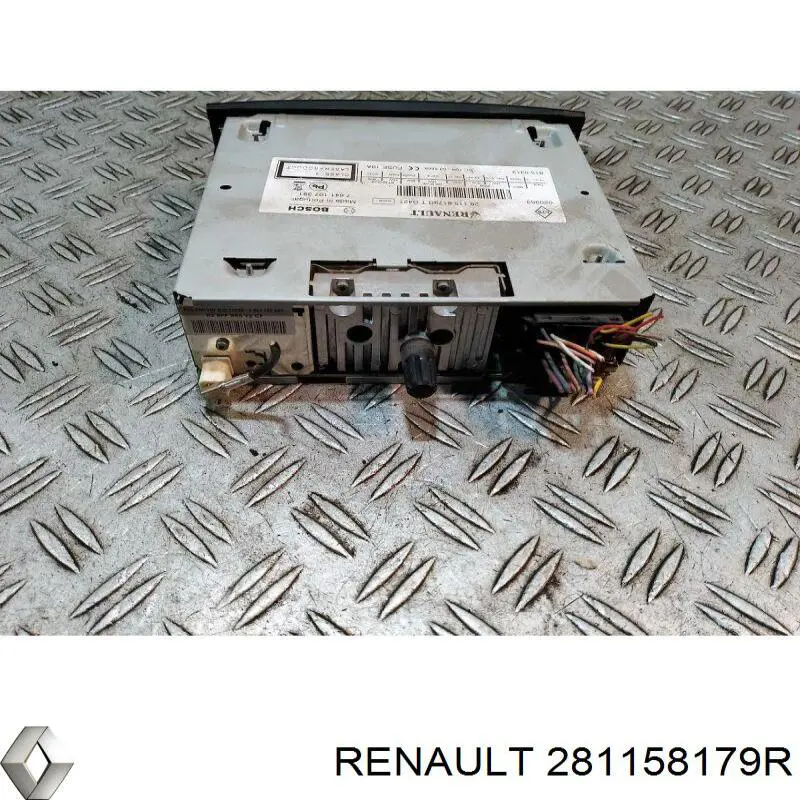281158179R Renault (RVI) Радиоприемник