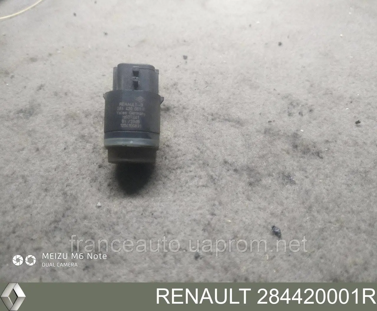 Купить 284420001R Renault (RVI) Датчик сигнализации парковки (парктроник) задний боковой