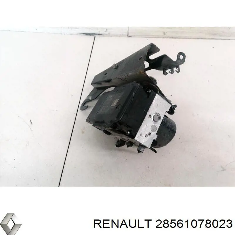  28561078023 Renault (RVI)