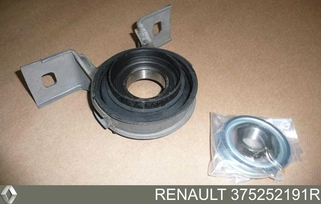 Купить 375252191R Renault (RVI) Опорный подшипник карданного вала