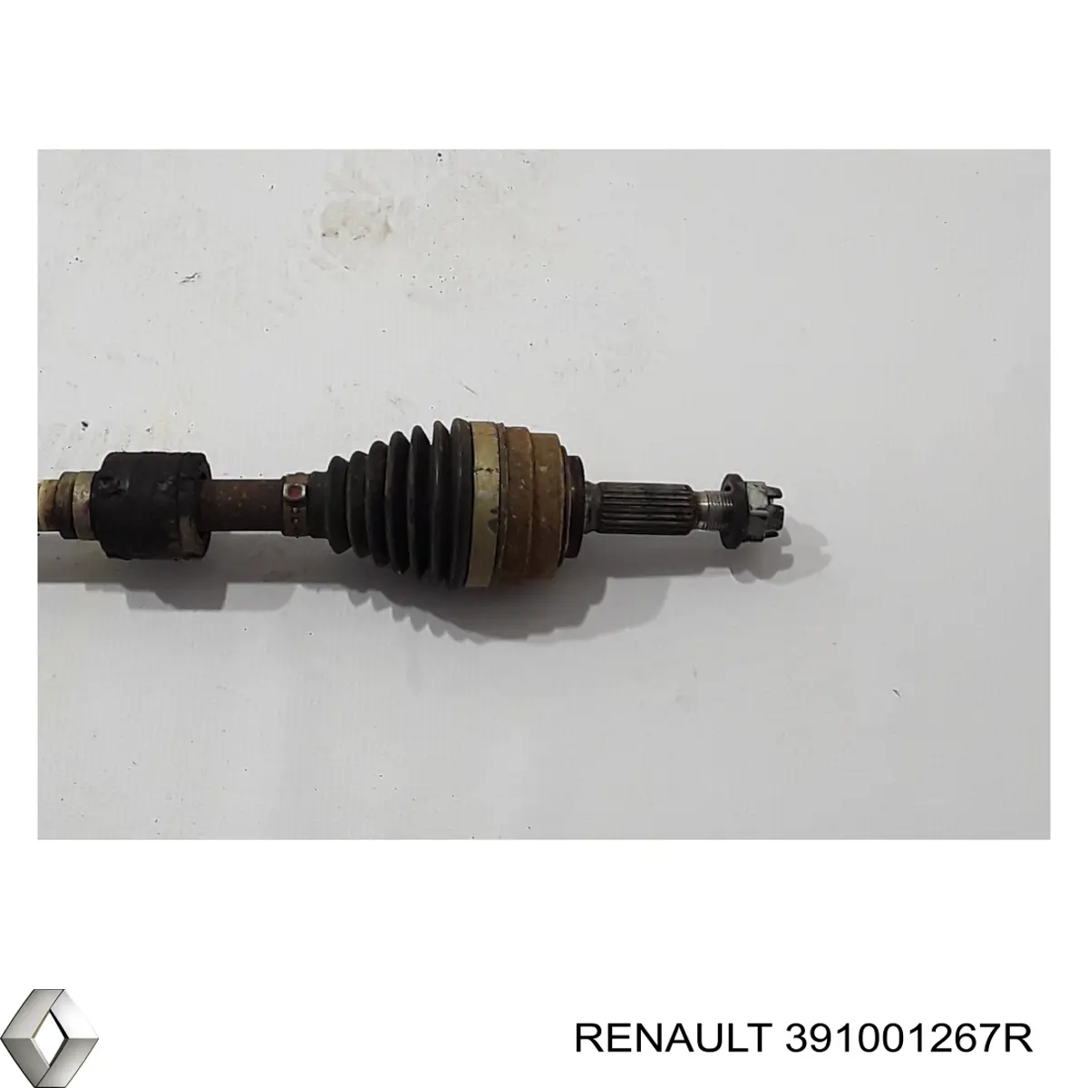 391001267R Renault (RVI) Полуось передняя, правая
