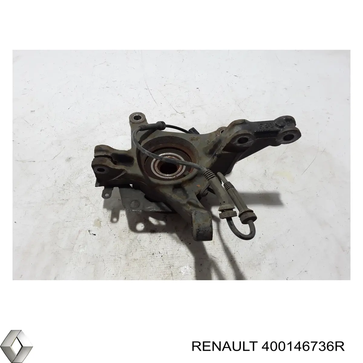 Цапфа (поворотный кулак) передний правый Renault (RVI) 400146736R цена, от 101.42 USD