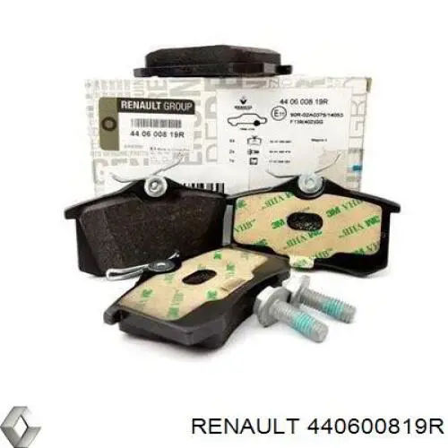 Задние тормозные колодки 440600819R Renault (RVI)