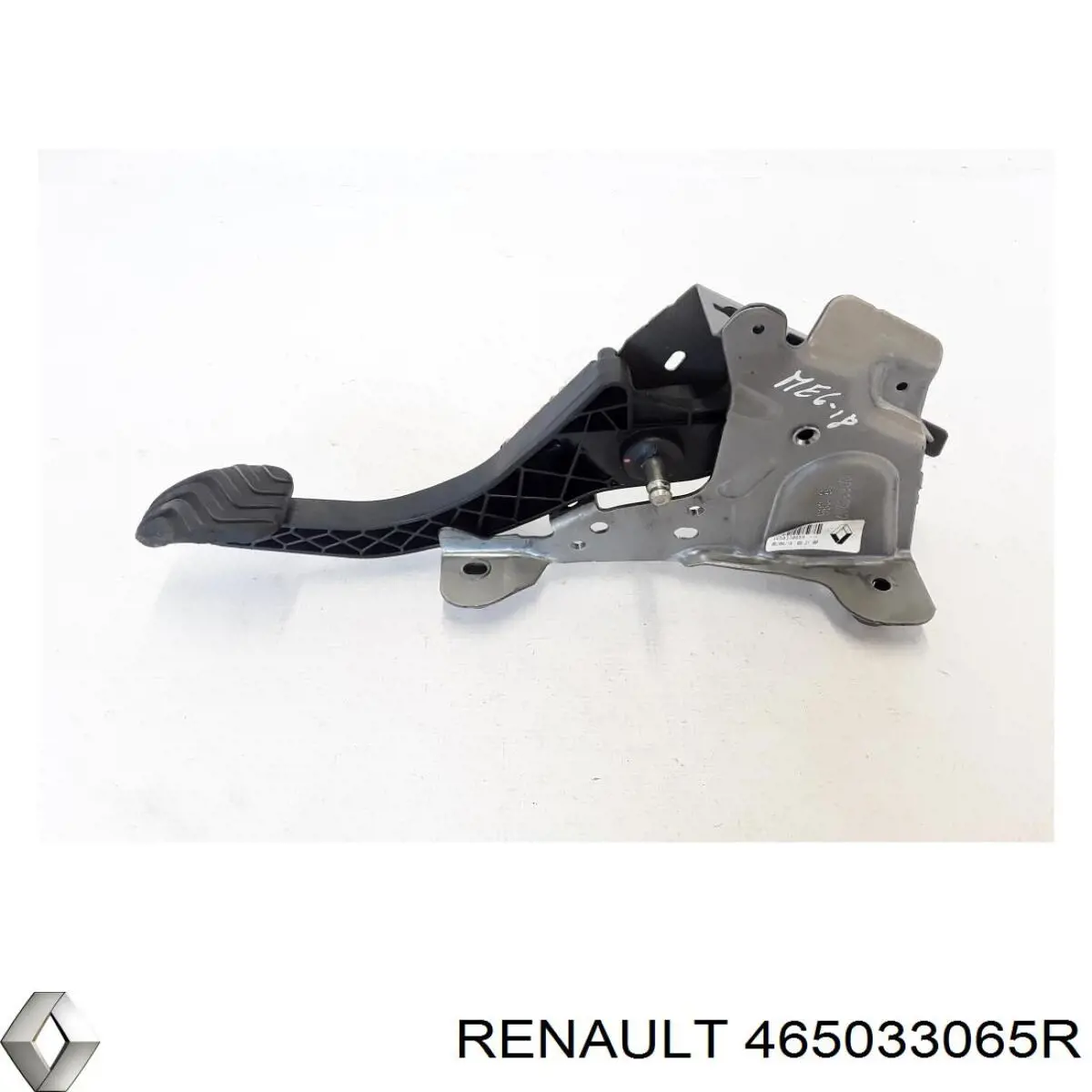 Педаль сцепления Renault (RVI) 465033065R цена, от 149.79 USD