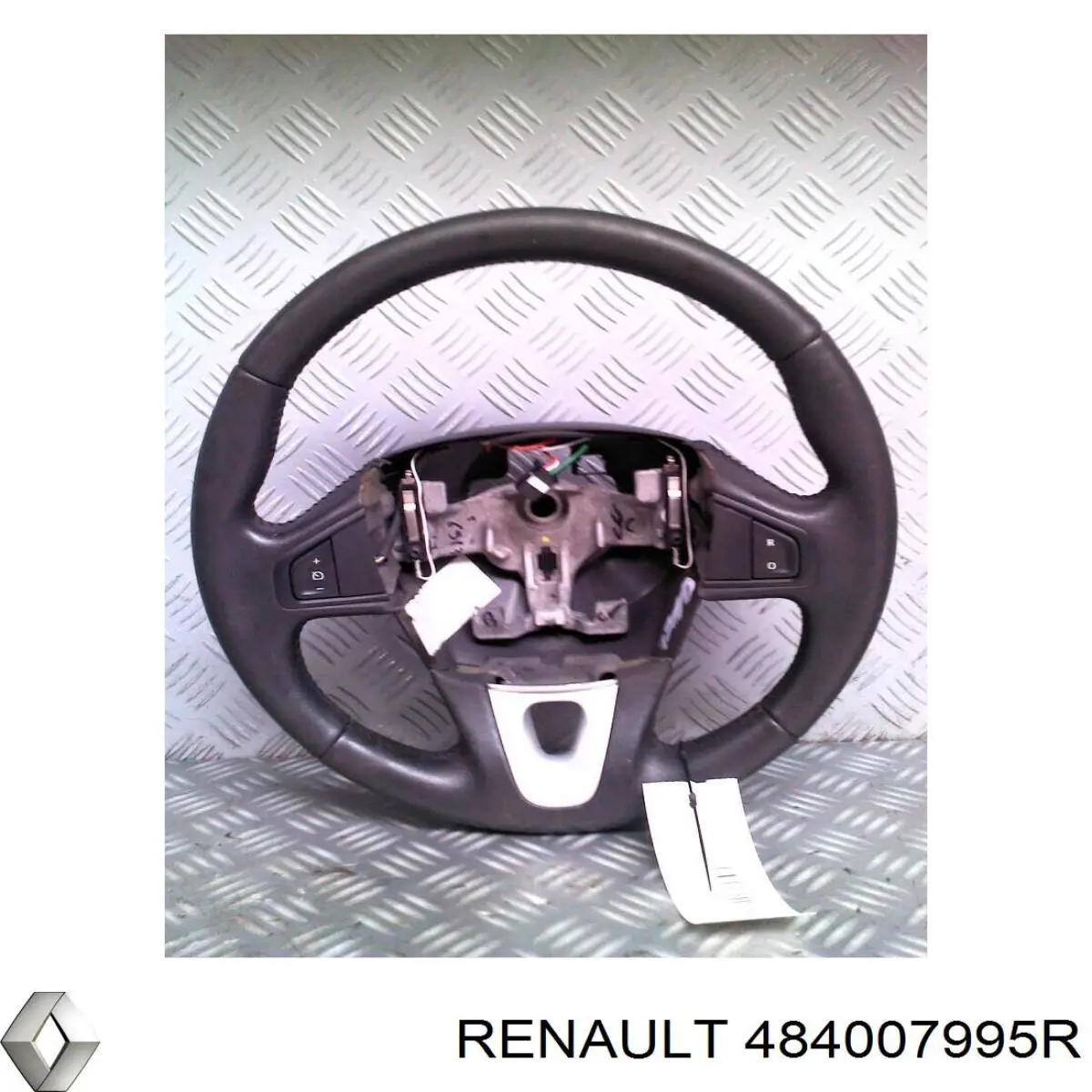 Купить 484007995R Renault (RVI) Руль