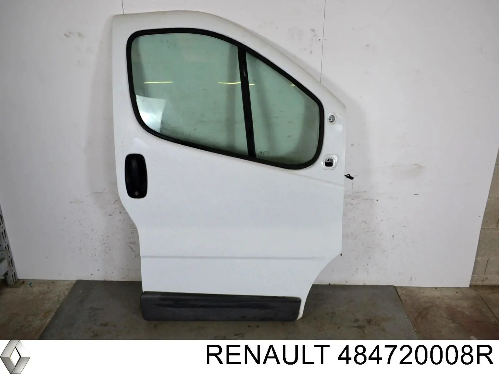 Купить 484720008R Renault (RVI) Накладка рулевой колонки