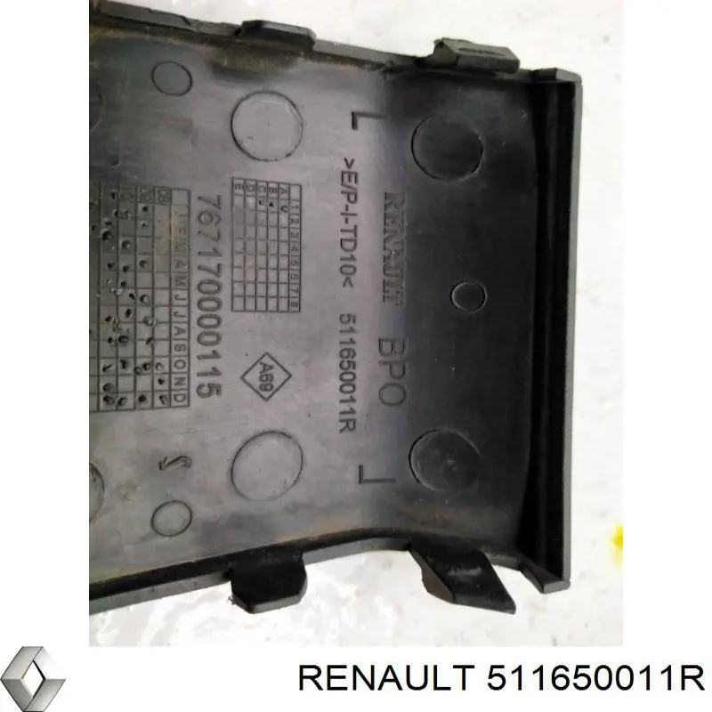 Купить 511650011R Renault (RVI) Заглушка бампера буксировочного крюка задняя