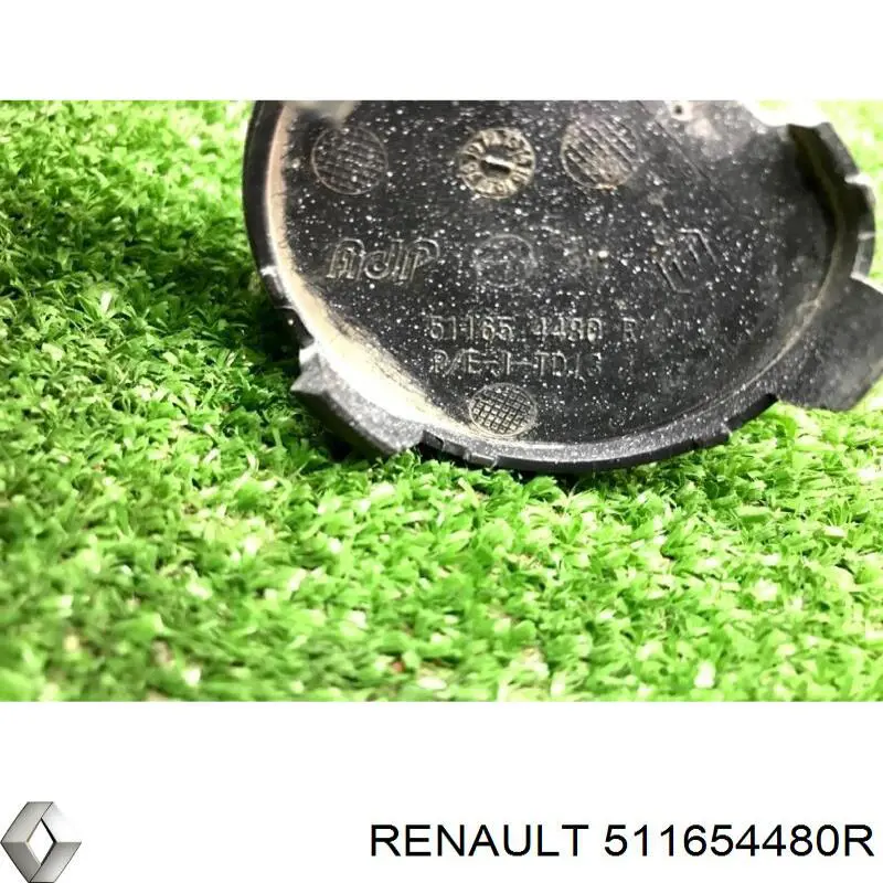 Заглушка бампера буксировочного крюка задняя Renault (RVI) 511652730R цена, от 12.67 USD