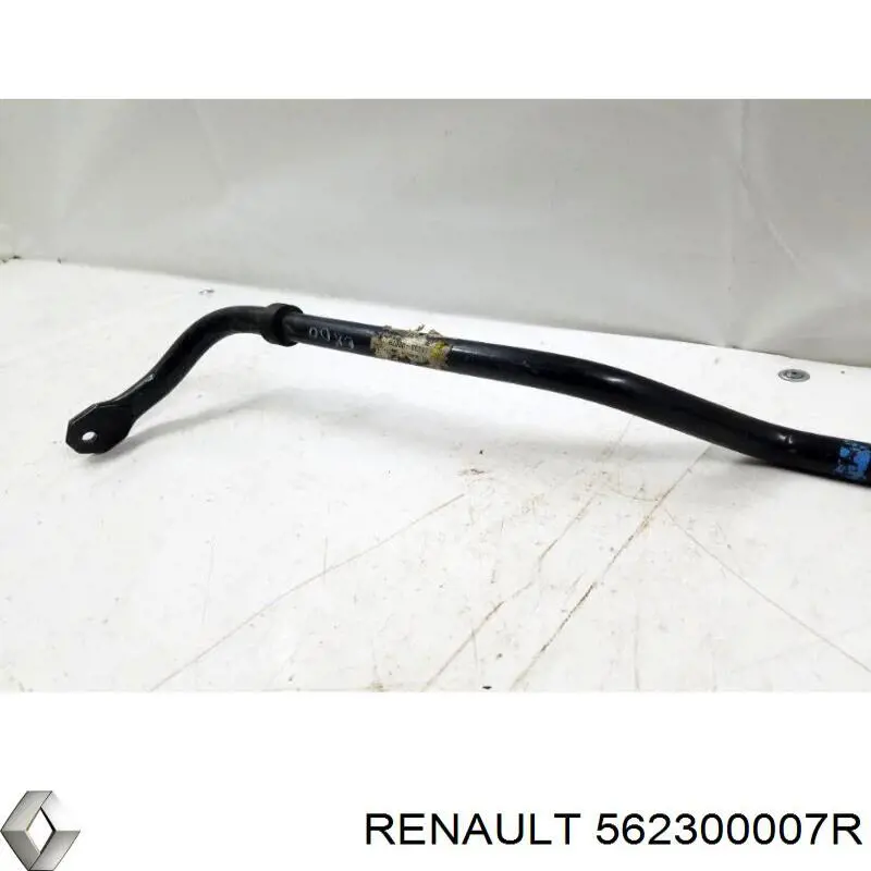 Стабилизатор задней балки на Renault Latitude  L7