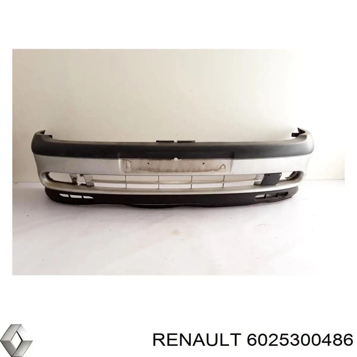 6025370200 Renault (RVI) передний бампер