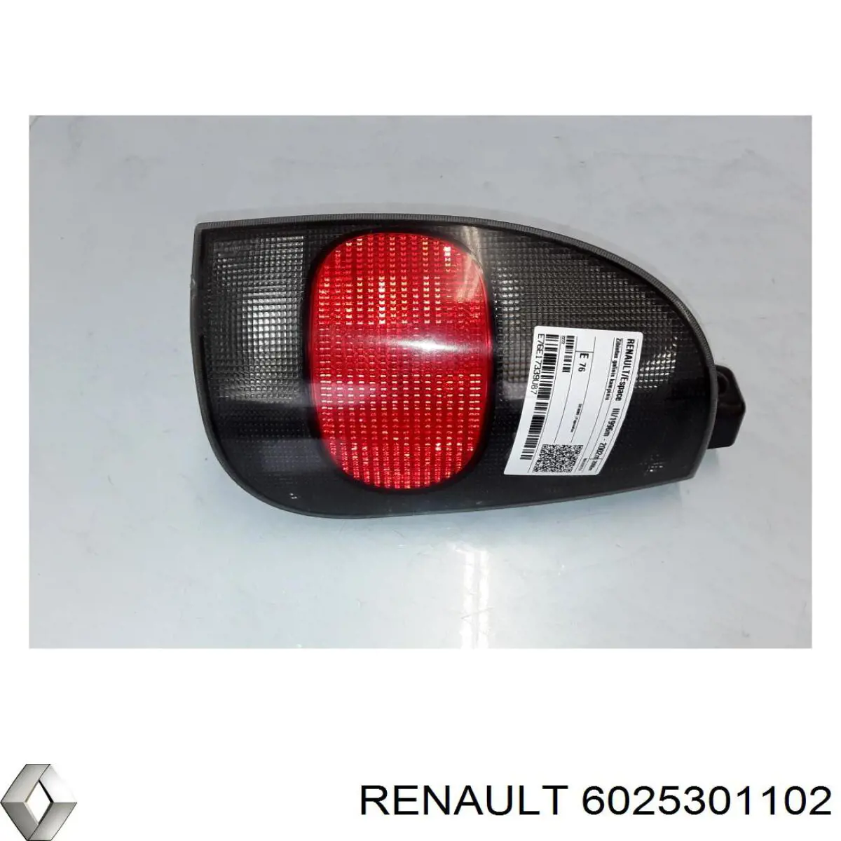 Фонарь задний правый 6025301102 Renault (RVI)