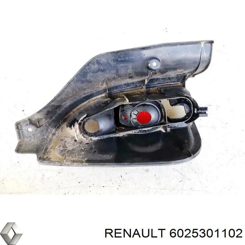 6025301102 Renault (RVI) Фонари задние