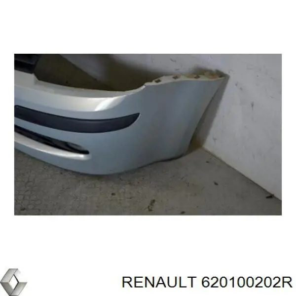Бампер передний Renault (RVI) 620100202R