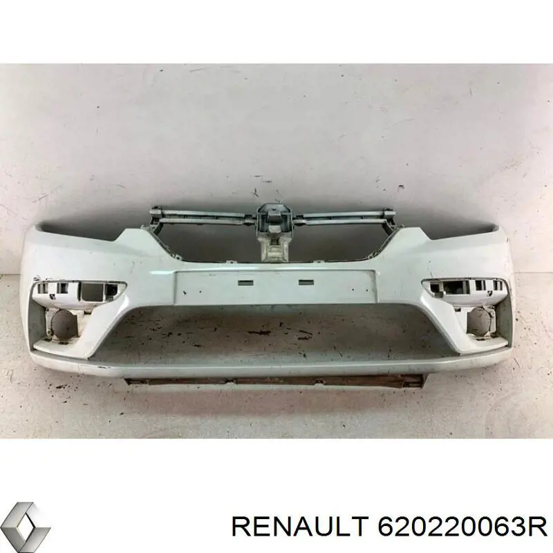 Передний бампер 620220063R Renault (RVI)