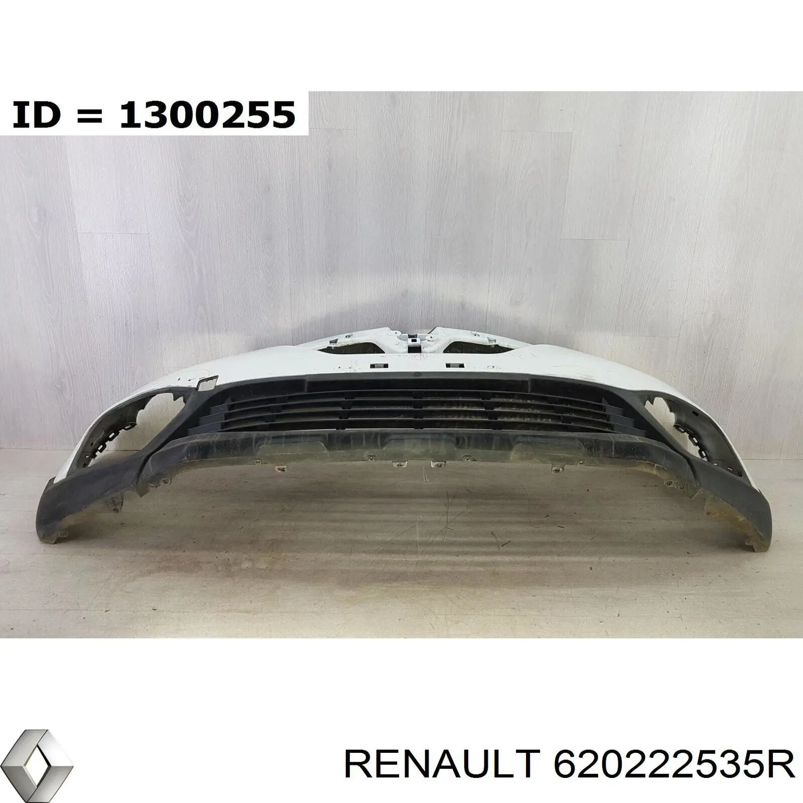 Передний бампер 620222535R Renault (RVI)