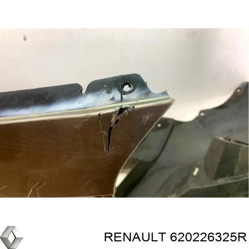 Купить 620226325R Renault (RVI) Буфер (бампер) передний