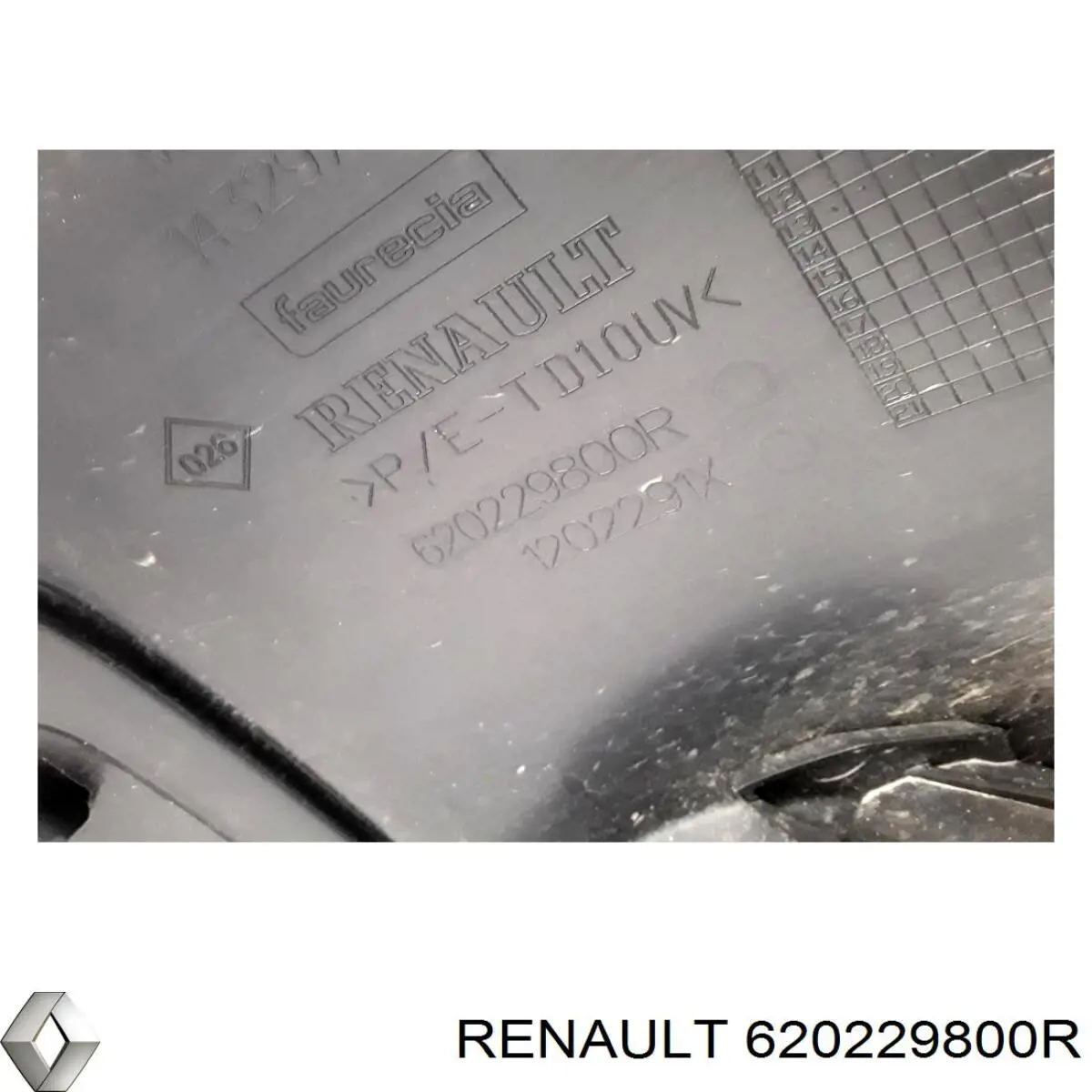 Купить 5051210 Autotechteile Буфер (бампер) передний