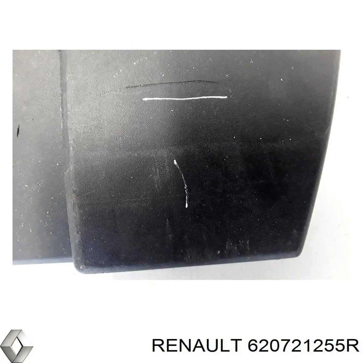 Накладка бампера переднего центральная Renault (RVI) 620721255R цена, от 26.03 USD