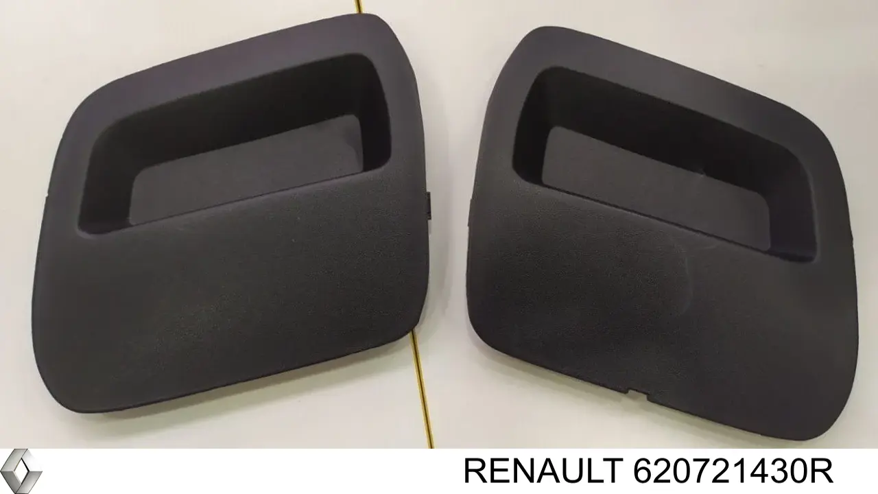 620721430R Renault (RVI) placa sobreposta do pára-choque dianteiro