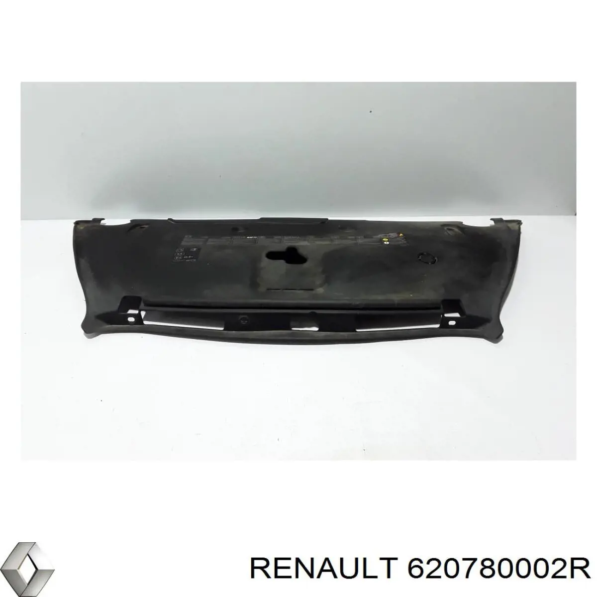 620780002R Renault (RVI) Кронштейн решетки радиатора