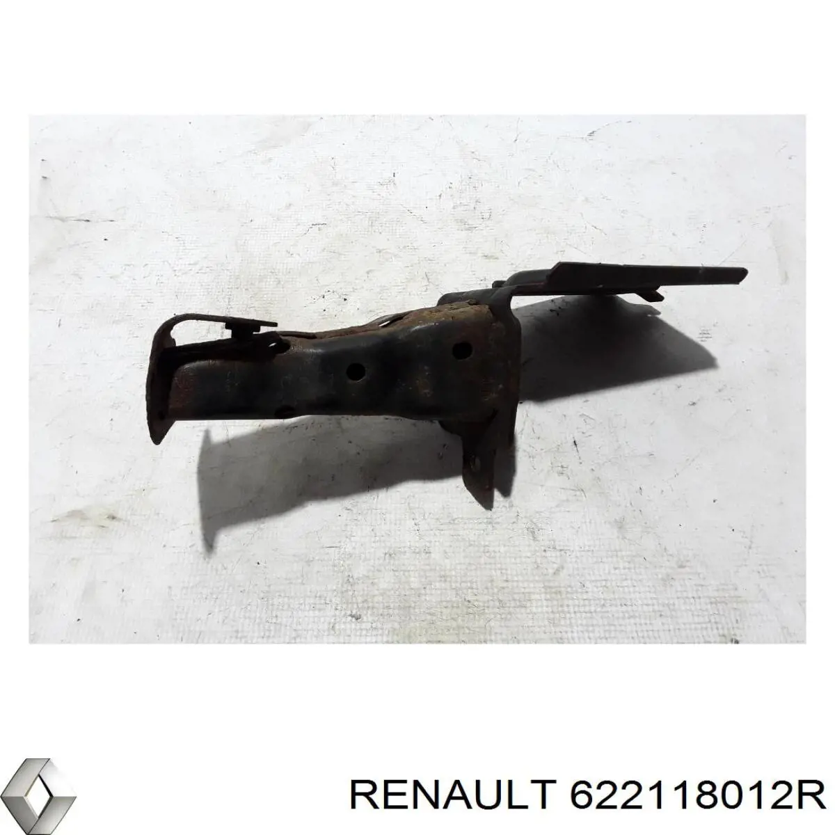 Купить 622118012R Renault (RVI) Кронштейн усилителя переднего бампера