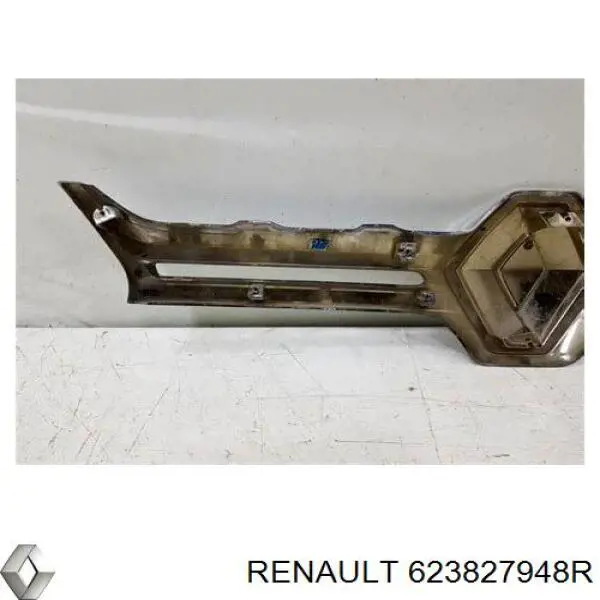 Накладка (рамка) решетки радиатора 623827948R Renault (RVI)