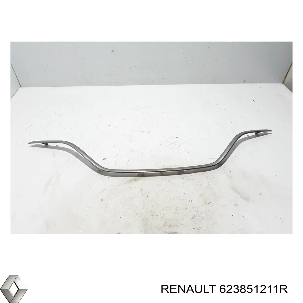 Молдинг решетки радиатора RENAULT 623851211R