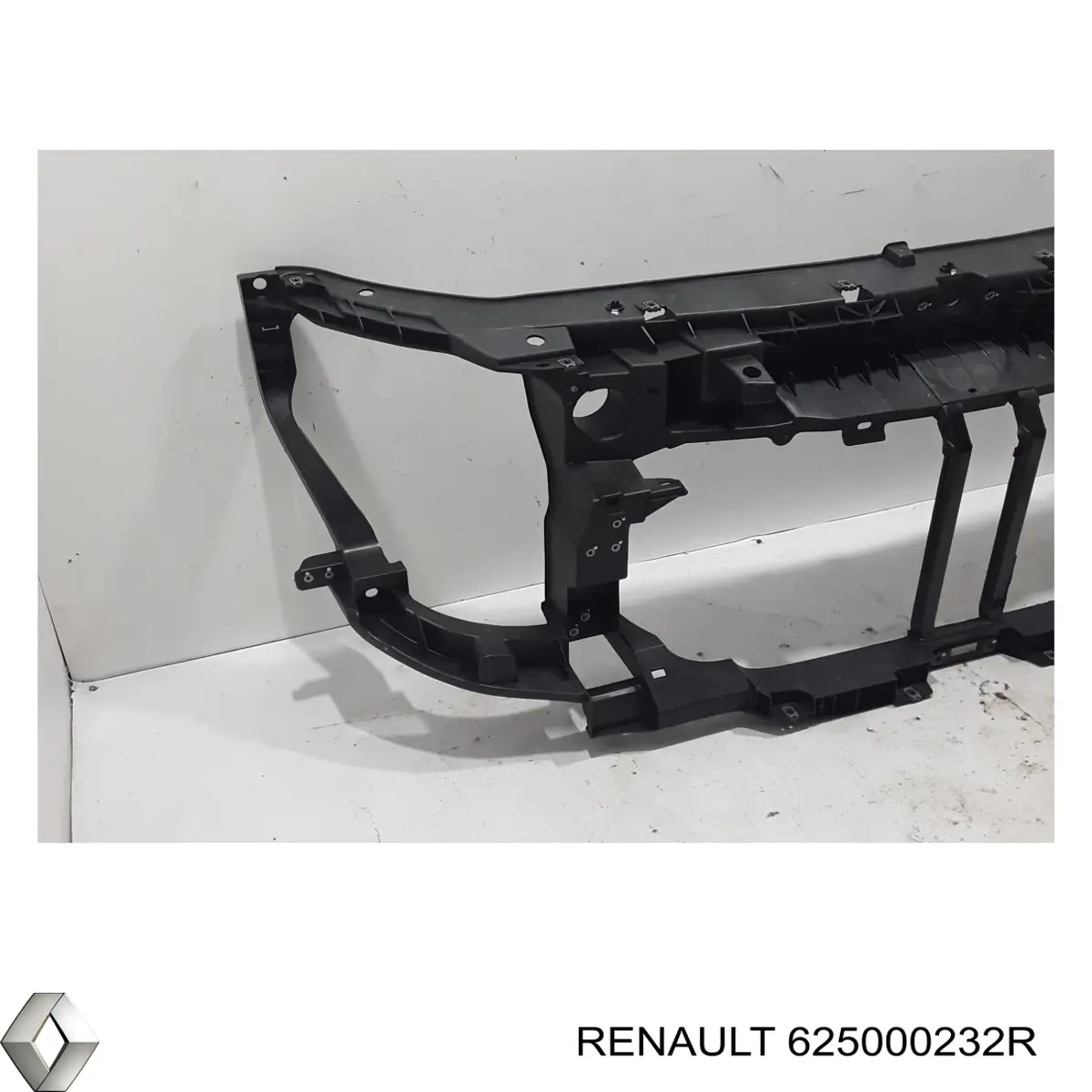 Кронштейн для радиатора Renault (RVI) 625000232R