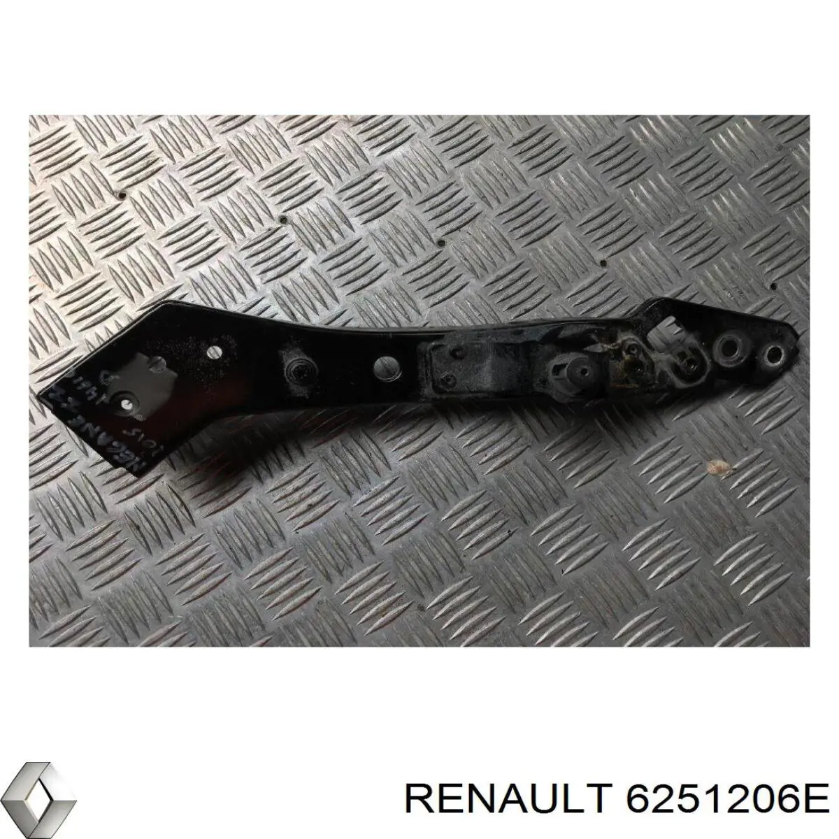 Купить 6251206E Renault (RVI) 