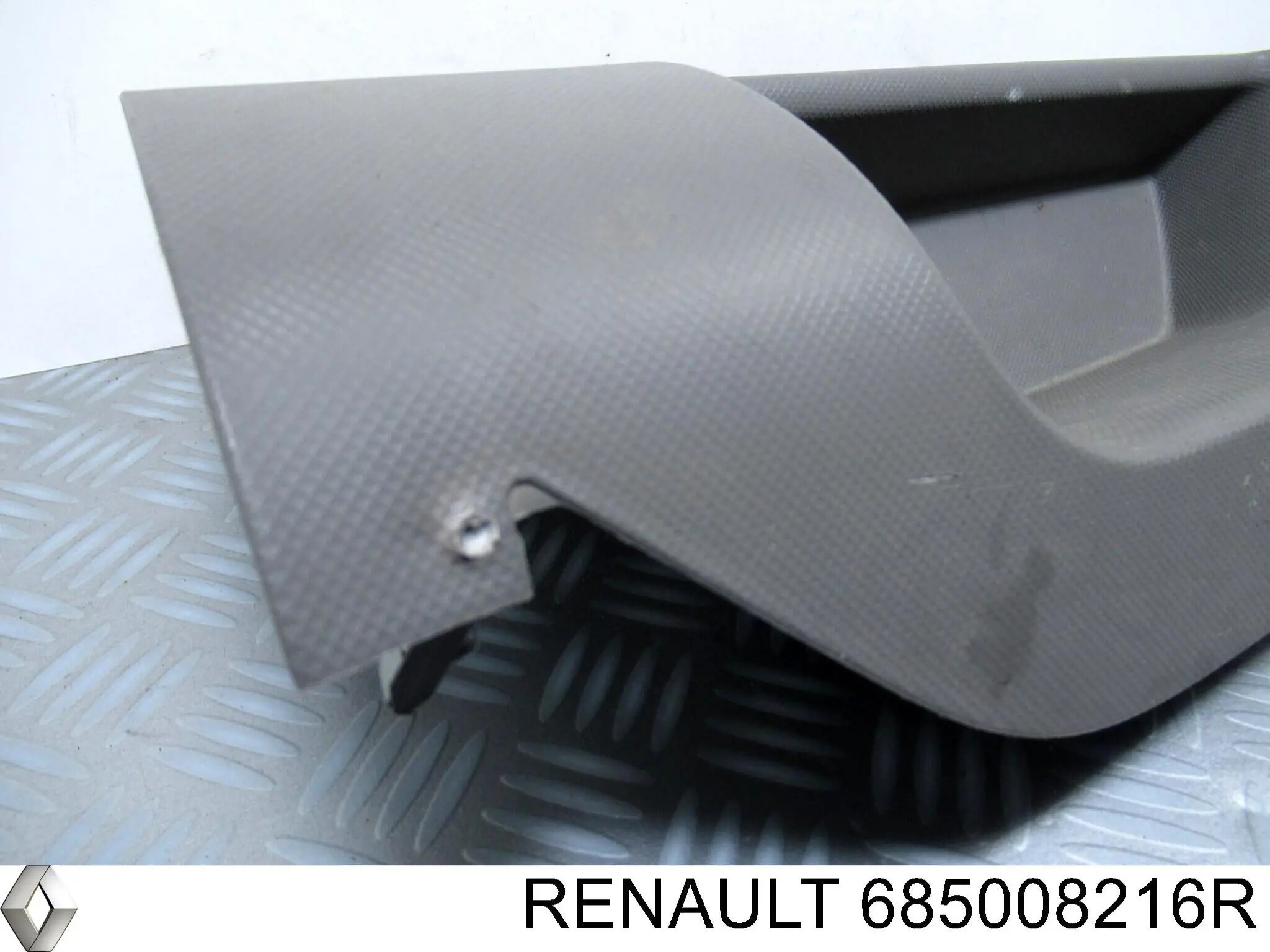  685000043R Renault (RVI)