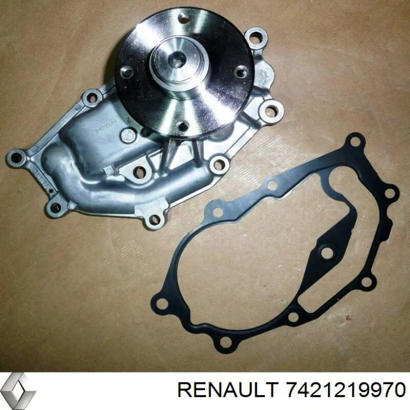 Купить 7421219970 Renault (RVI) Насос охлаждения