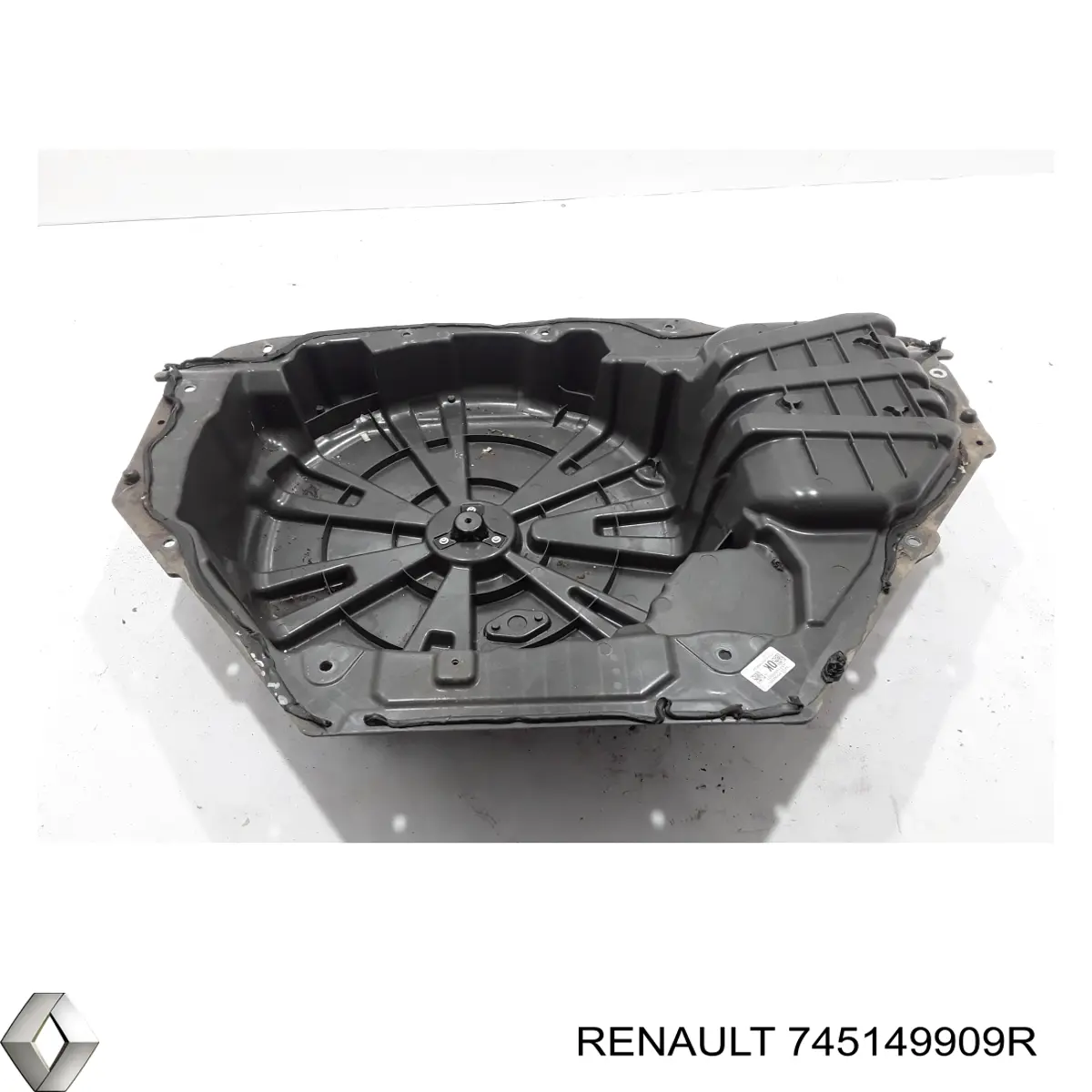 Днище багажника Renault (RVI) 745149909R