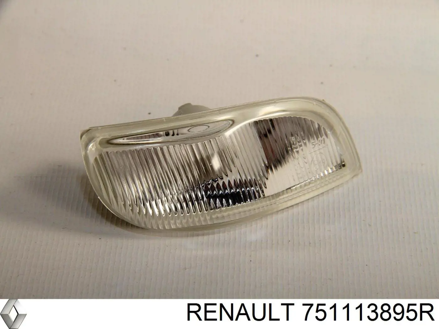 751113895R Renault (RVI) лонжерон рамы передний левый