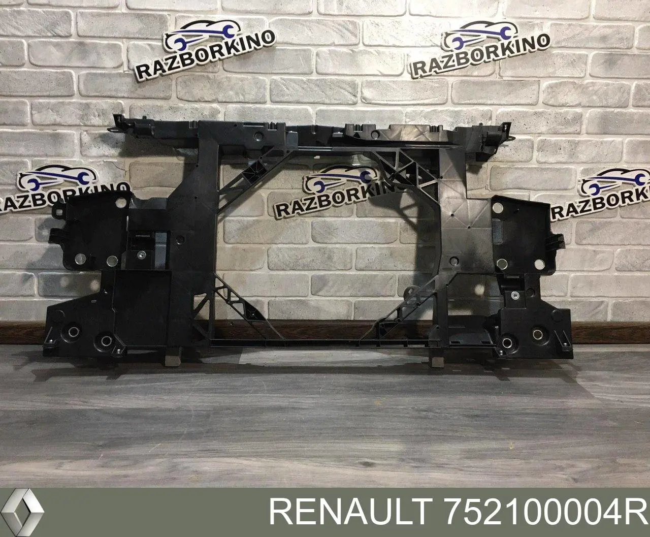 Суппорт радиатора в сборе (монтажная панель крепления фар) Renault (RVI) 752100004R