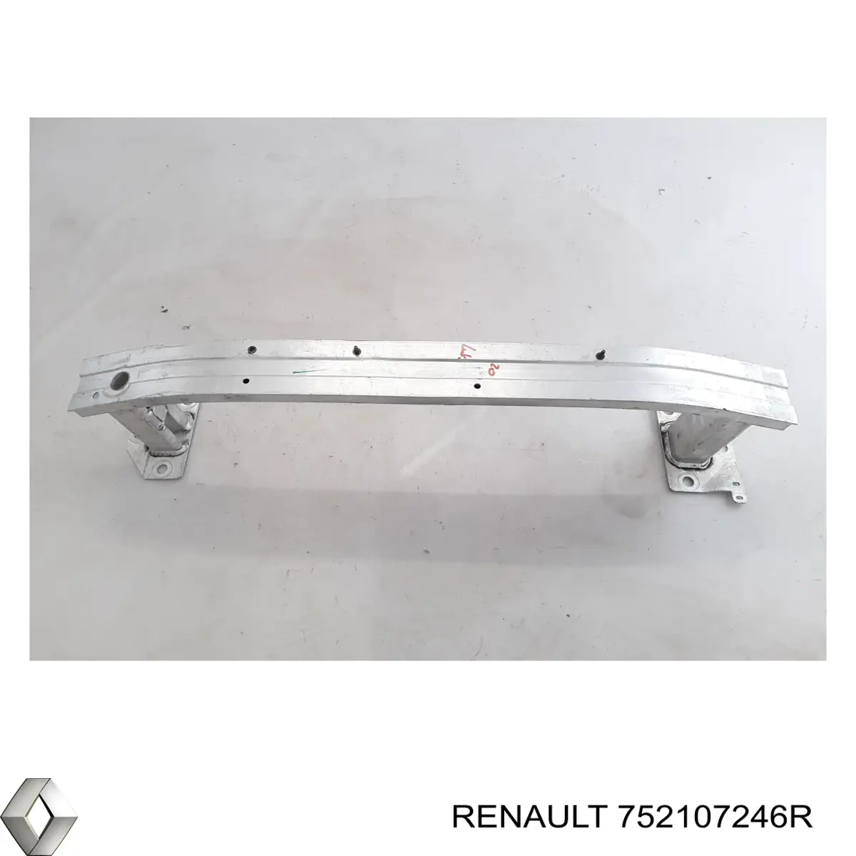 Шина бампера переднего Renault (RVI) 752107246R цена, от 97.10 USD