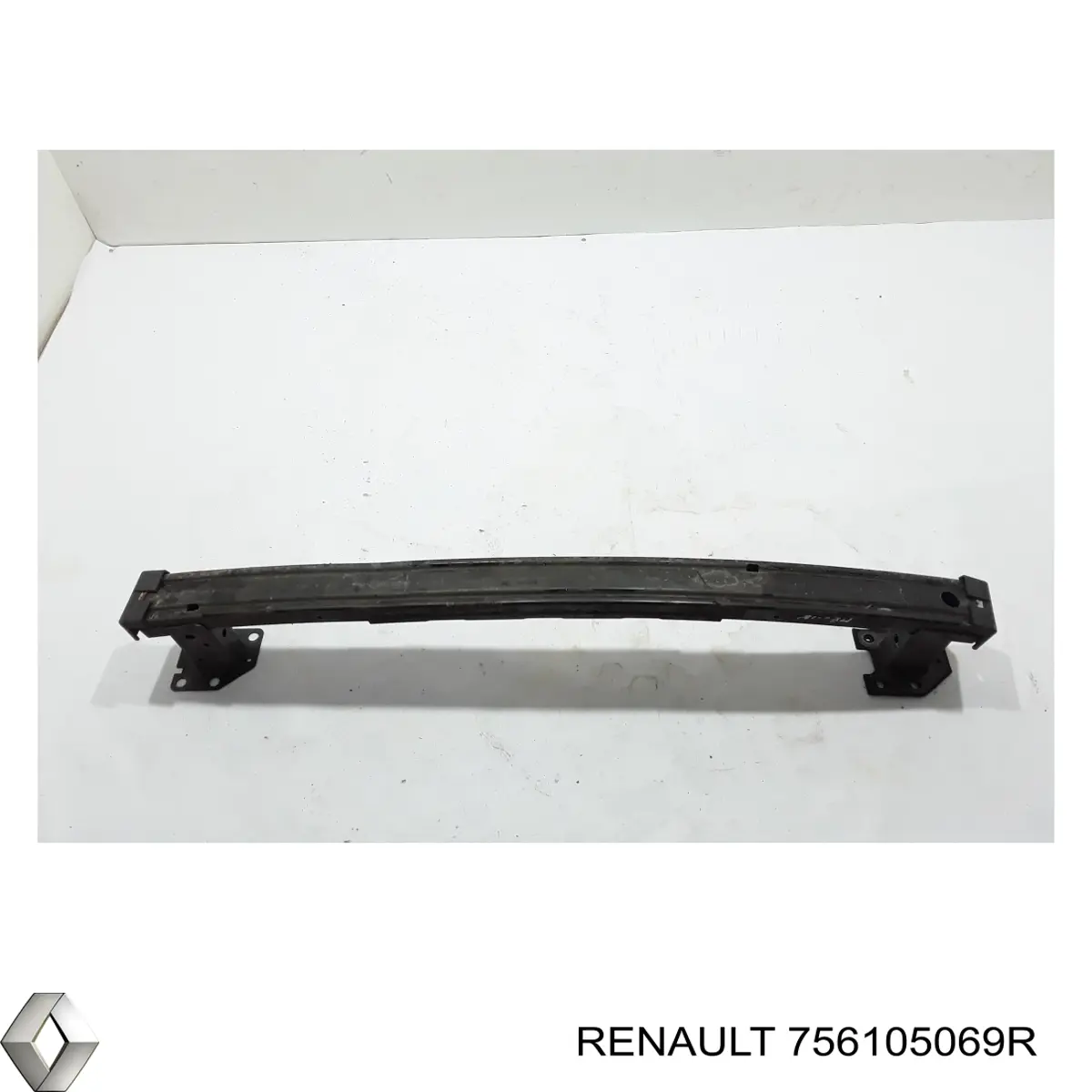 Купить 756105069R Renault (RVI) Шина бампера заднего