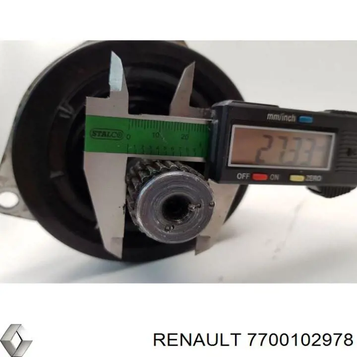 7700102978 Renault (RVI) Полуось передняя левая