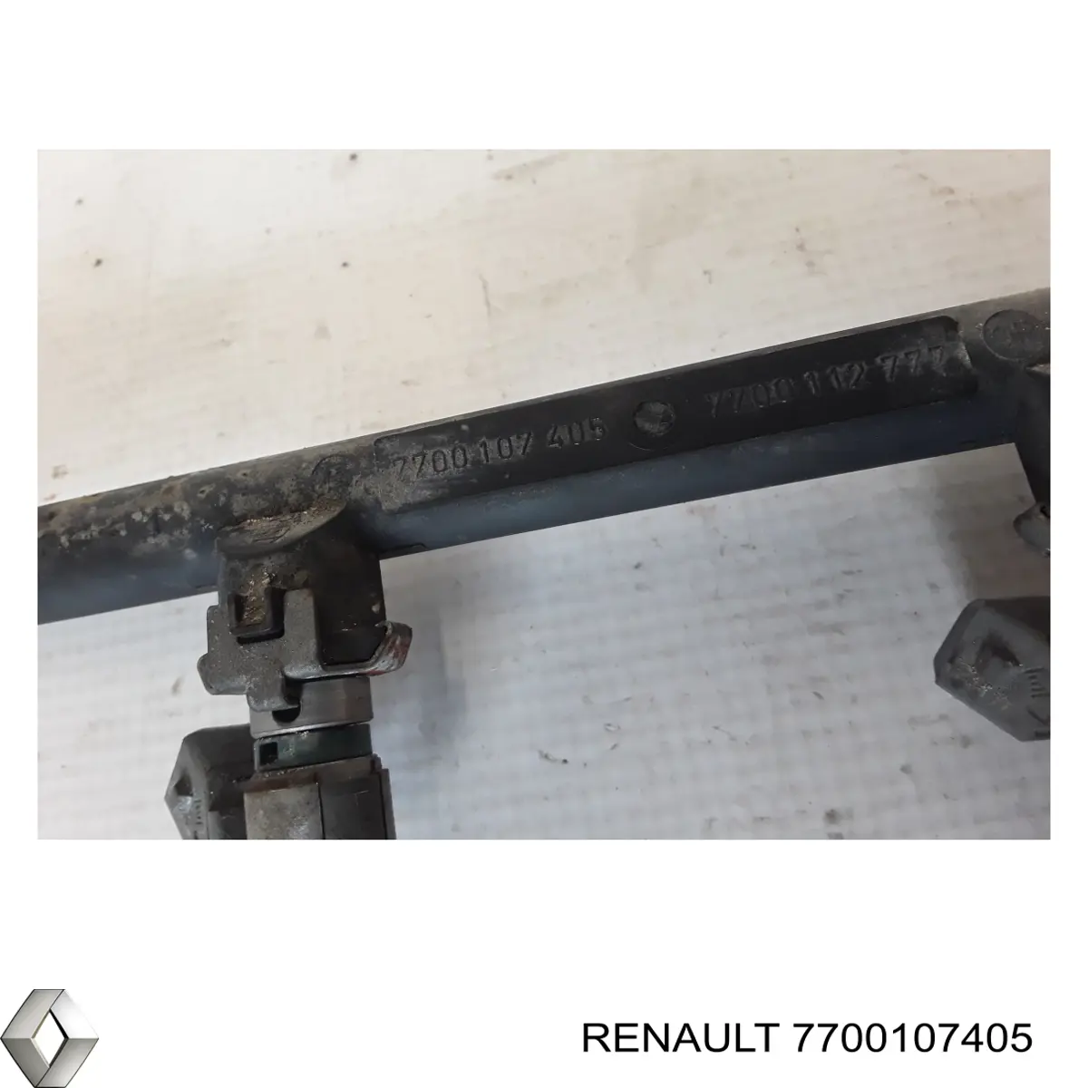 Распределитель топлива (рампа) Renault (RVI) 7700107405 цена, от 14.09 USD