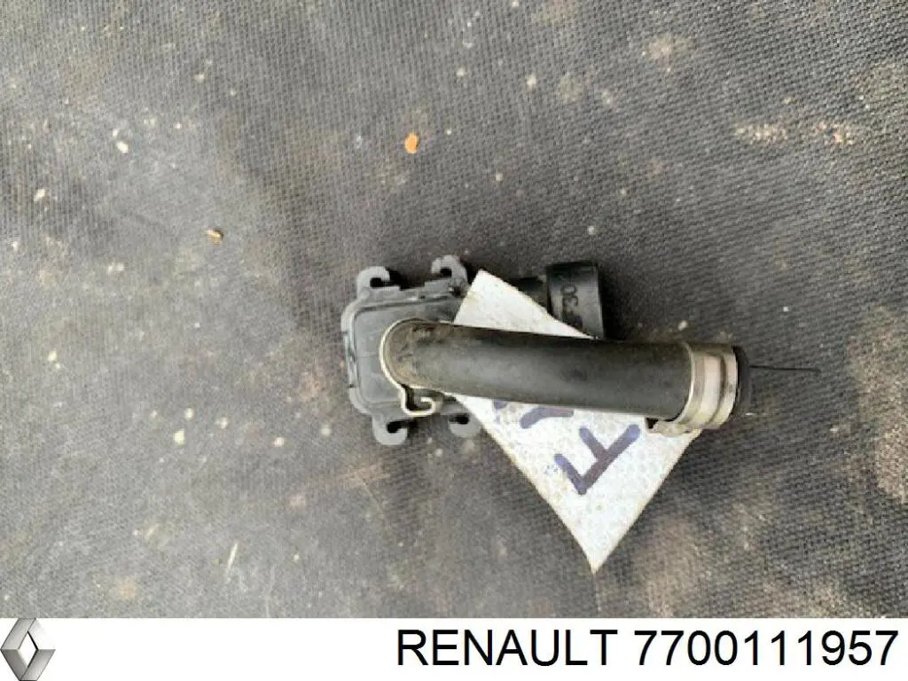 7700111957 Renault (RVI) Датчик давления воздуха
