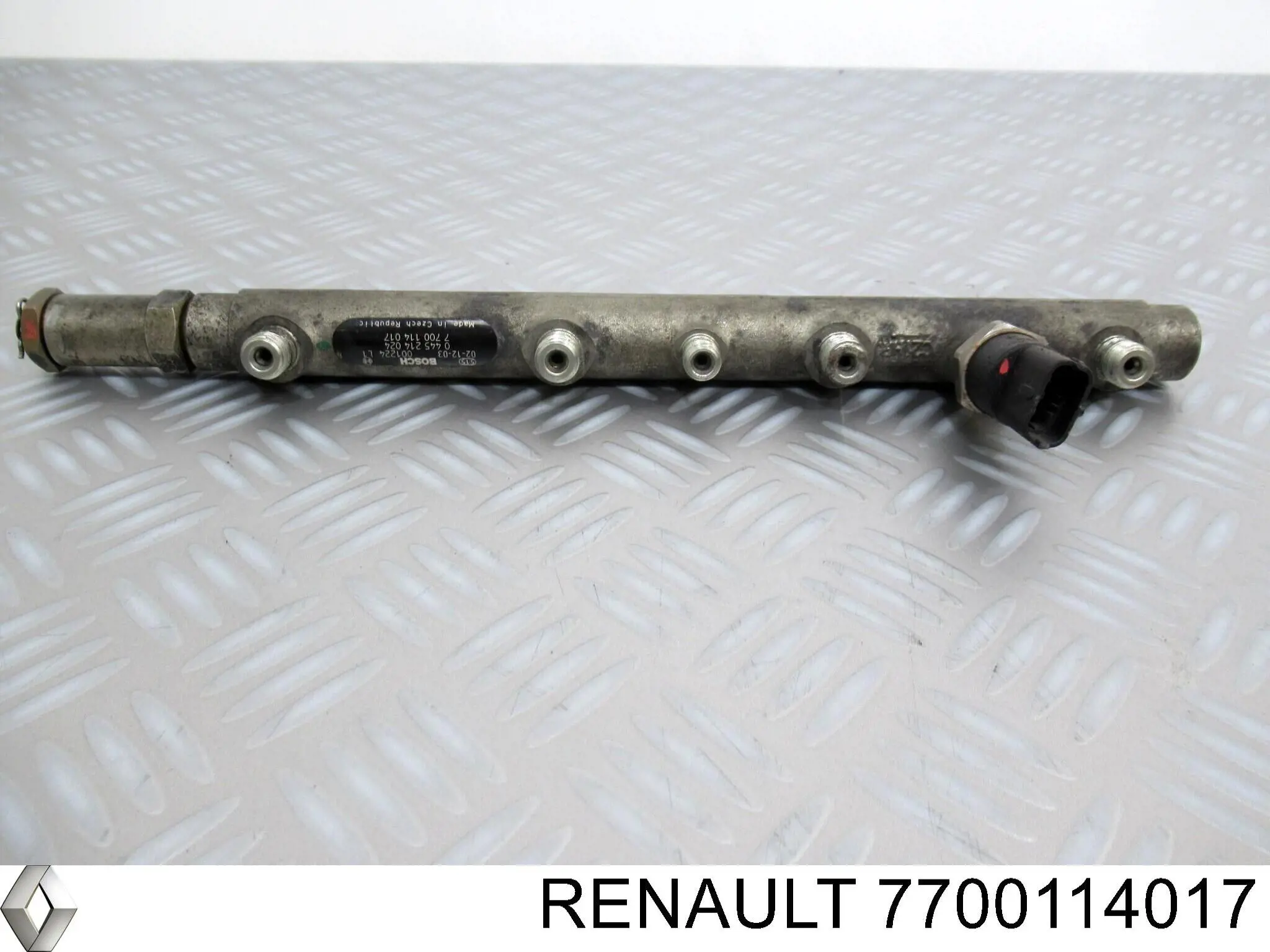 7700114017 Renault (RVI) Топливная рампа