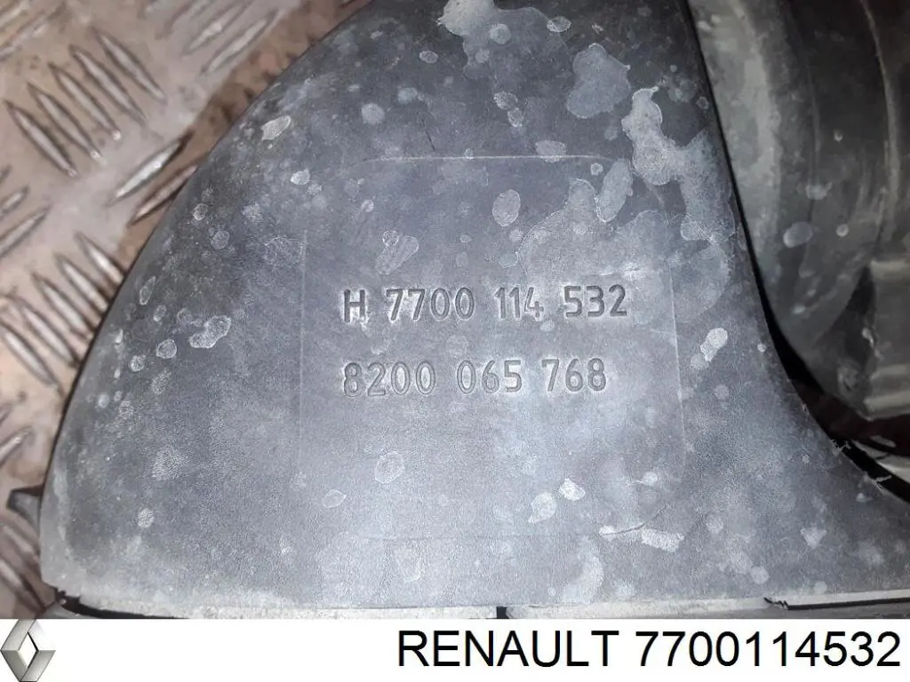 7700114532 Renault (RVI) caixa de filtro de ar