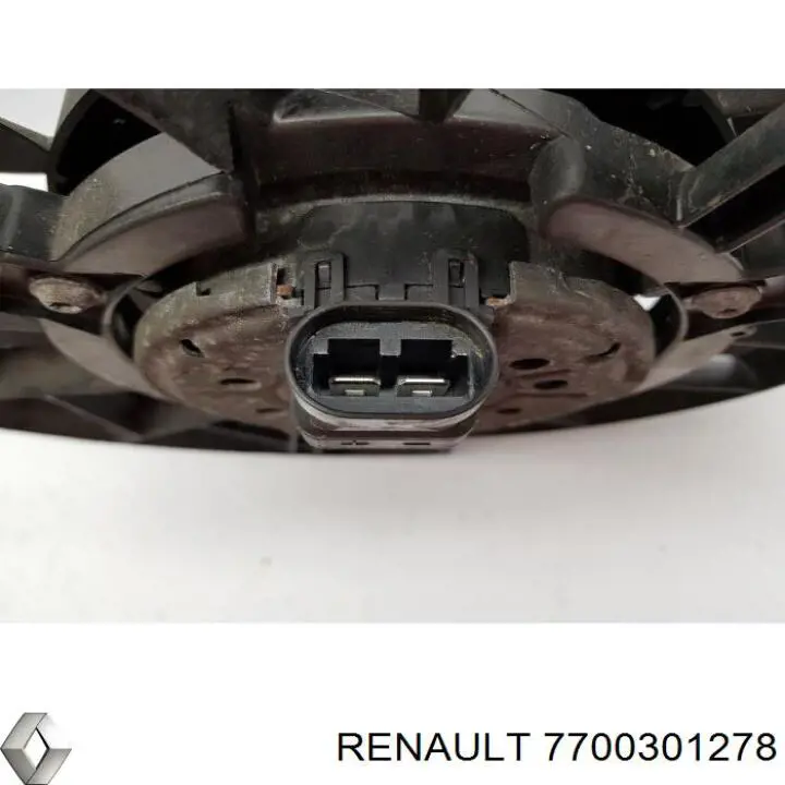 7700301278 Renault (RVI) Диффузор радиатора охлаждения в сборе с мотором