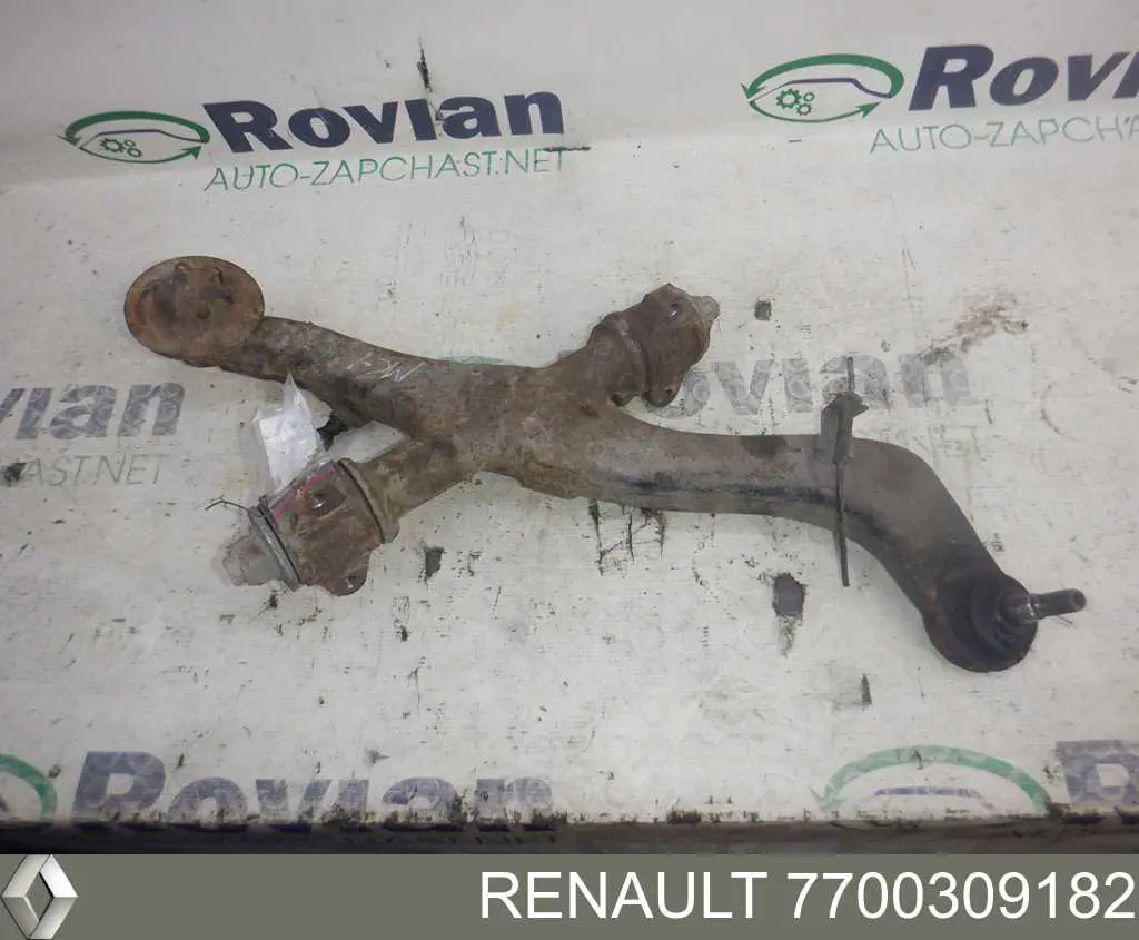 7700309182 Renault (RVI) Рычаг передней подвески верхний левый