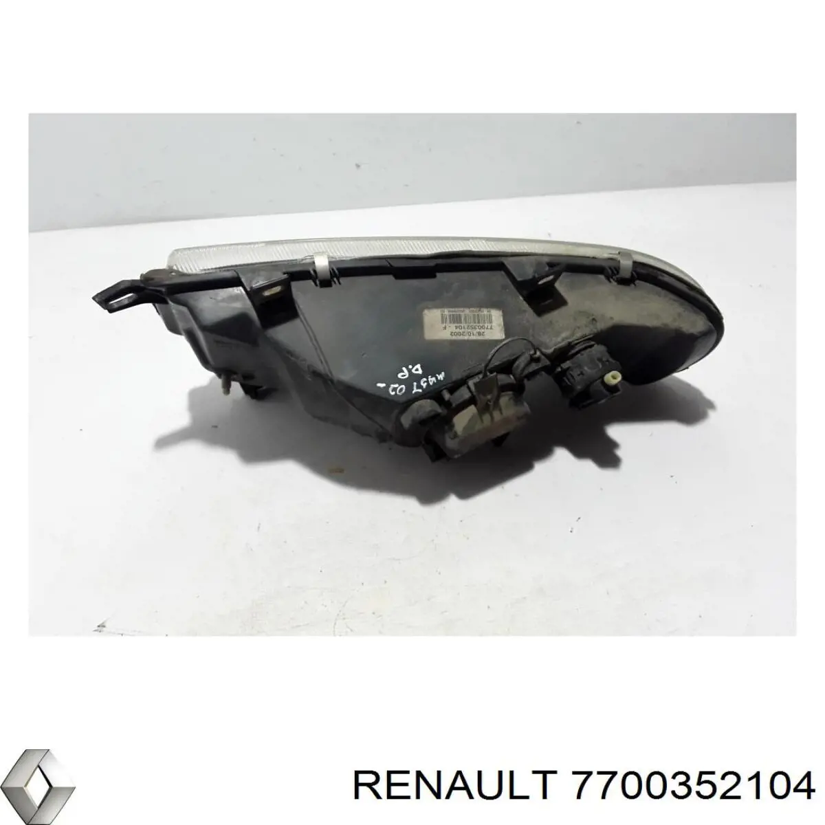 2600000QAB Renault (RVI) Фара передняя правая