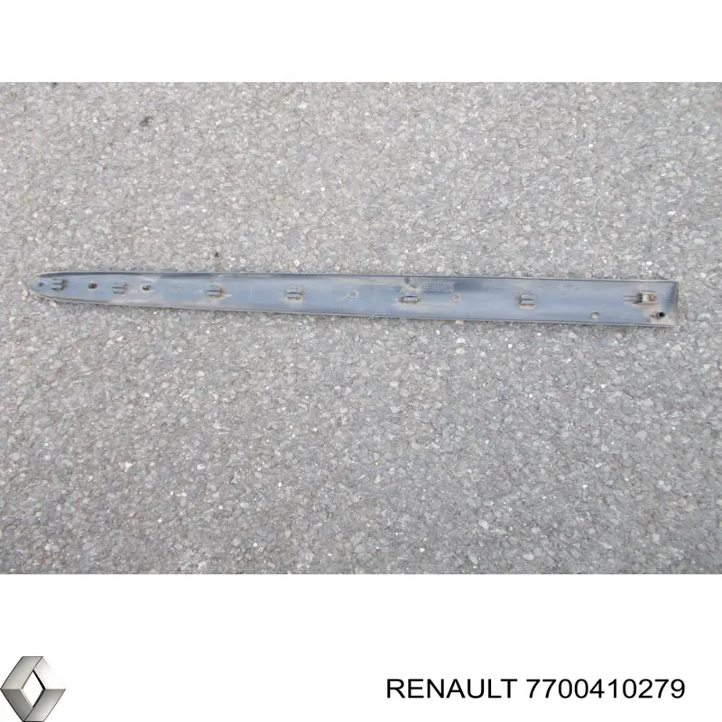 7700410279 Renault (RVI) Молдинг передней правой двери