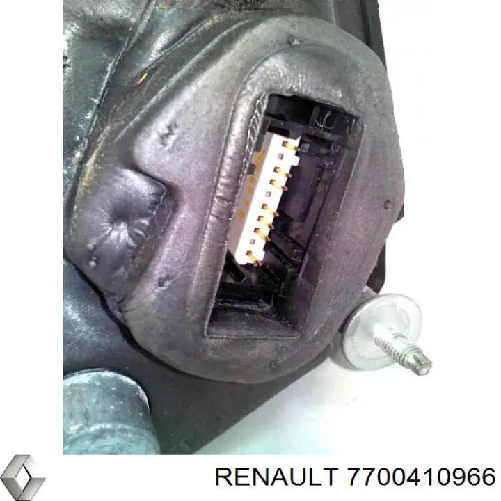 Правое боковое зеркало Renault (RVI) 7700410966