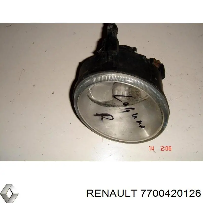 Фара противотуманная левая 7700420126 Renault (RVI)