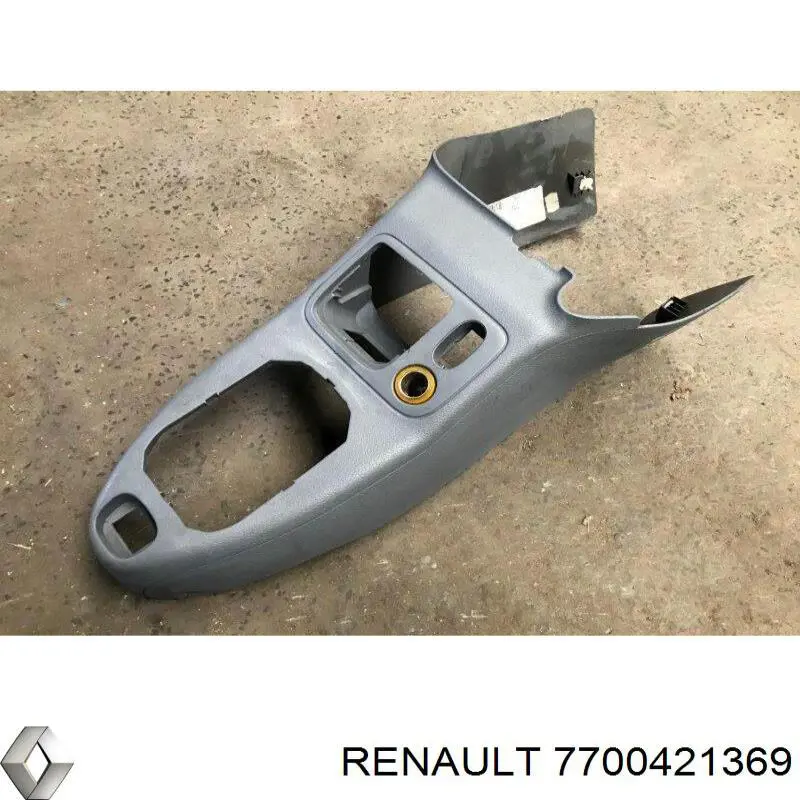 Купить 7700421369 Renault (RVI) Центральная консоль торпеды