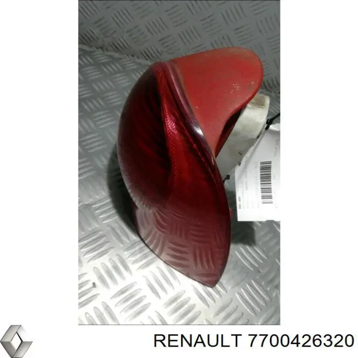 Купить 7700426320 Renault (RVI) Фонарь задний правый, внешний