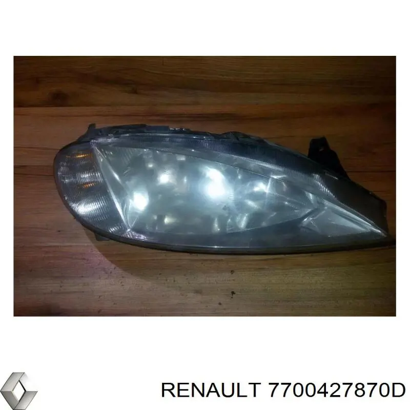 Правая блок фара Renault (RVI) 7700427874D цена, от 4.23 USD